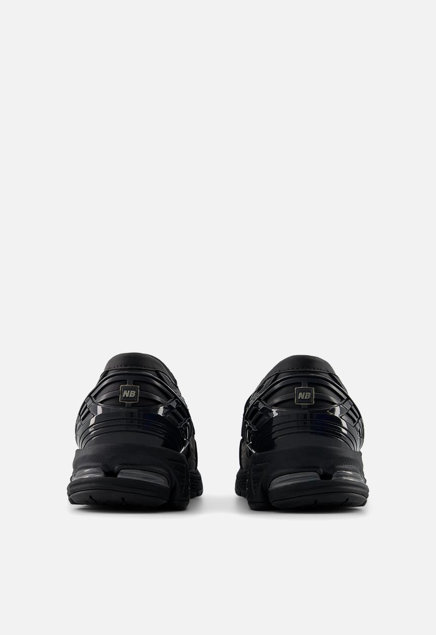 New Balance  - 1906L