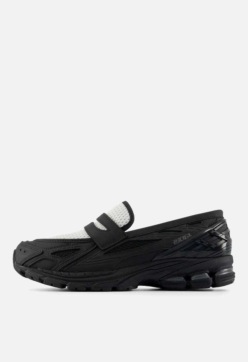 New Balance  - 1906L