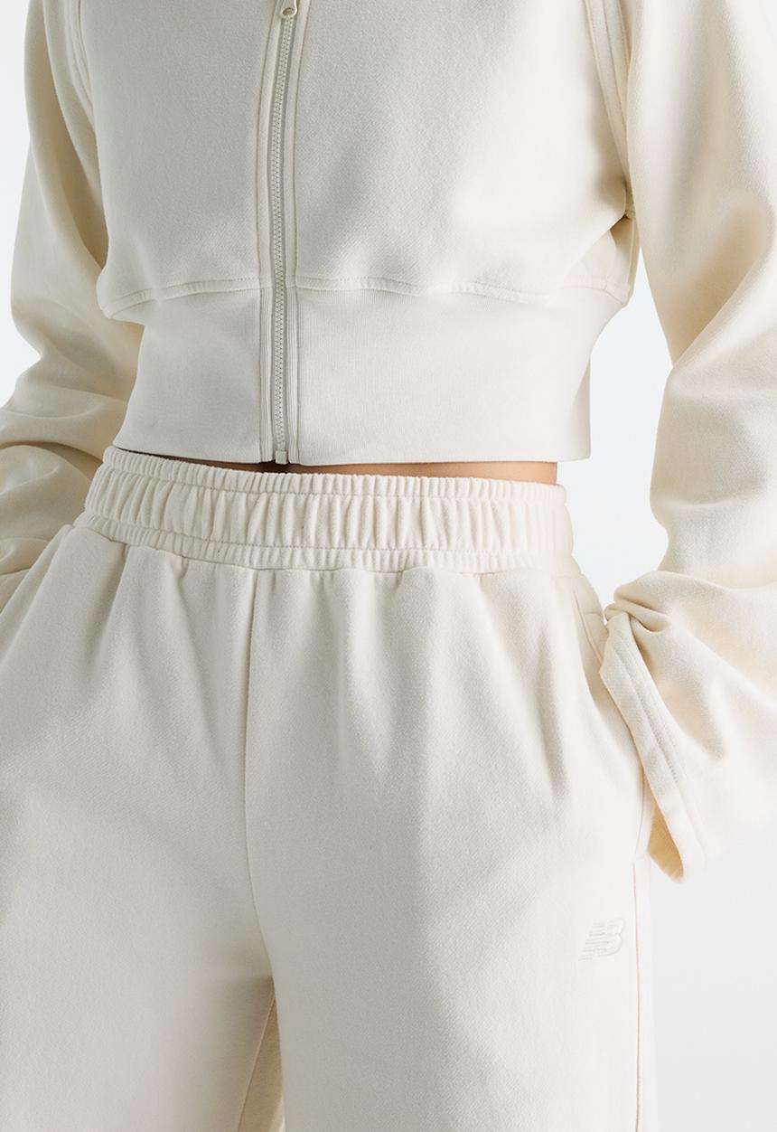 New Balance  - New Balance Brushed Coastal Fleece Pant  - Linen