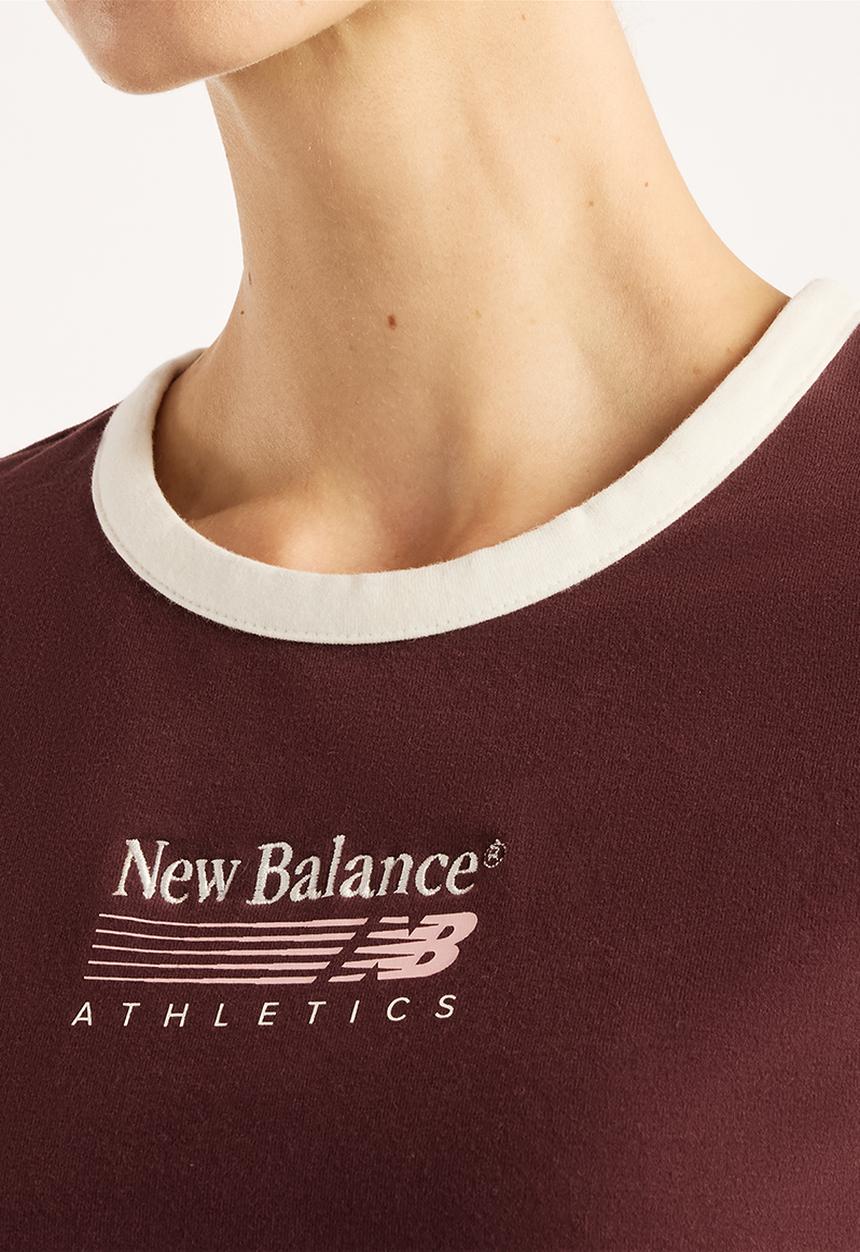 New Balance  - New Balance Trackside Ringer Tee - Cherry Leather