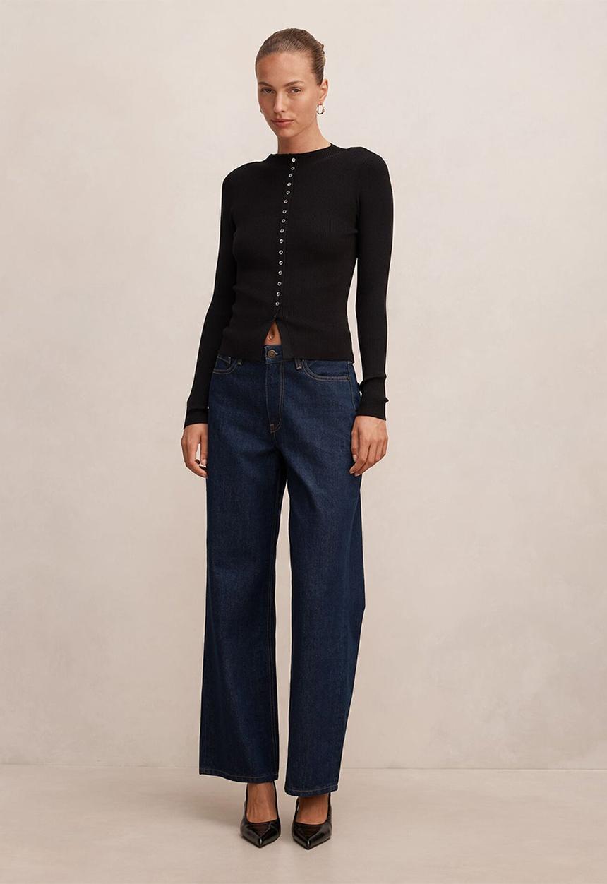 Forever New - Francis button detail top in black