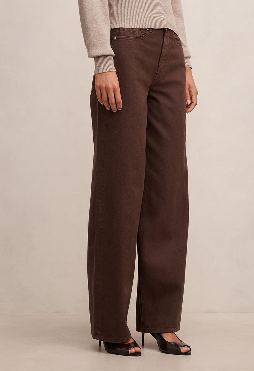 Forever New - Gia high-rise wide leg jeans in chocolate