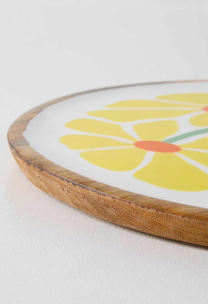 Excellent Houseware - Yellow Enamel Daisy Flower Mango Wood Plate - 30cm