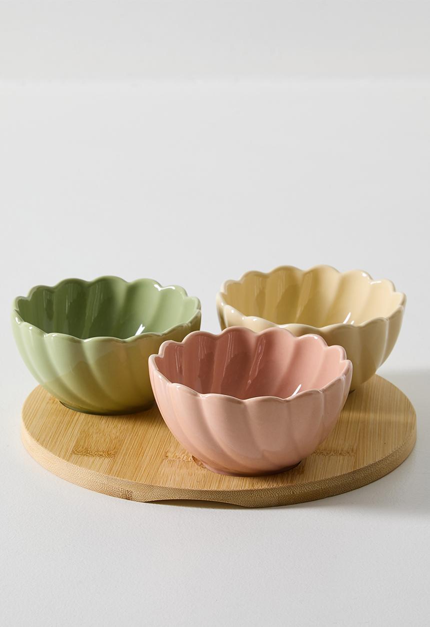 Excellent Houseware - Flower Bowls & Bamboo board Serving Set - 4pcs