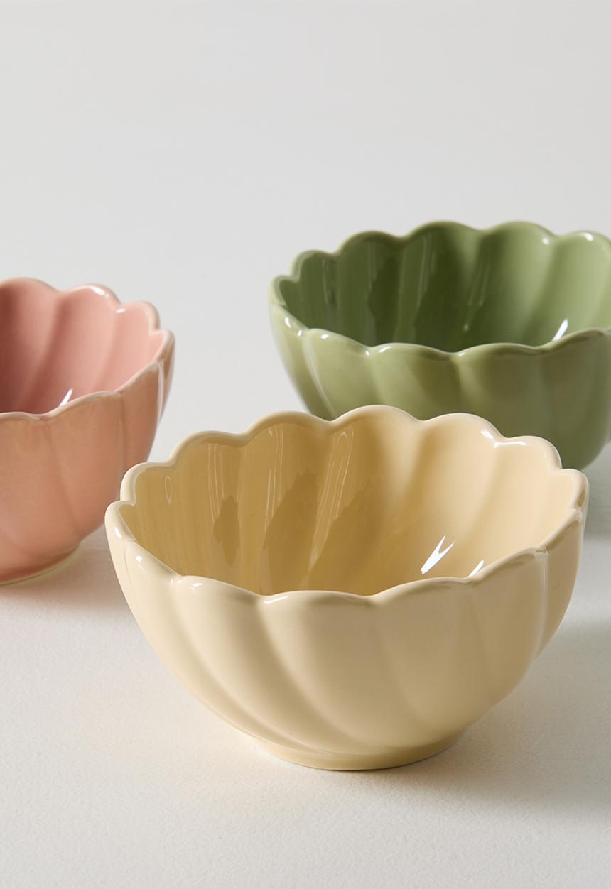 Excellent Houseware - Flower Bowls & Bamboo board Serving Set - 4pcs