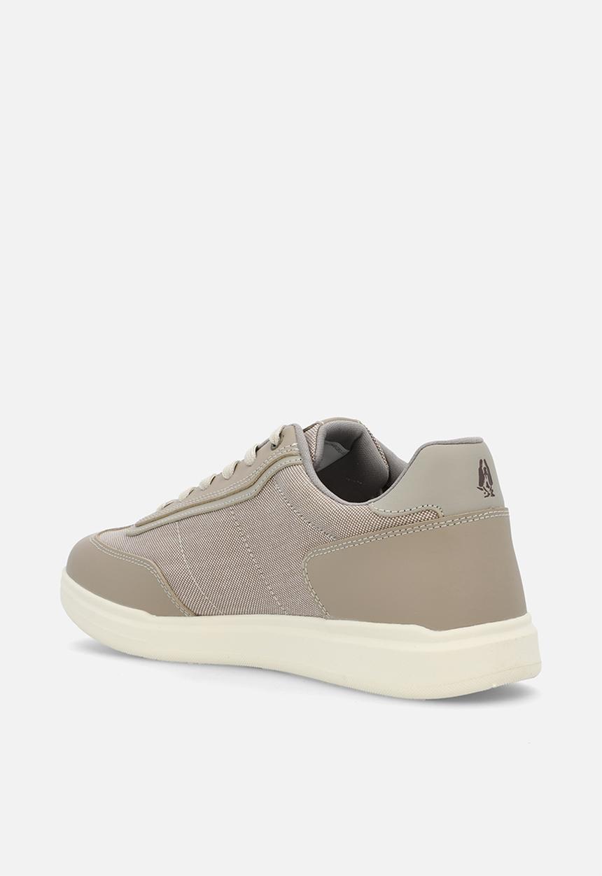 Hush Puppies - Zane - Beige