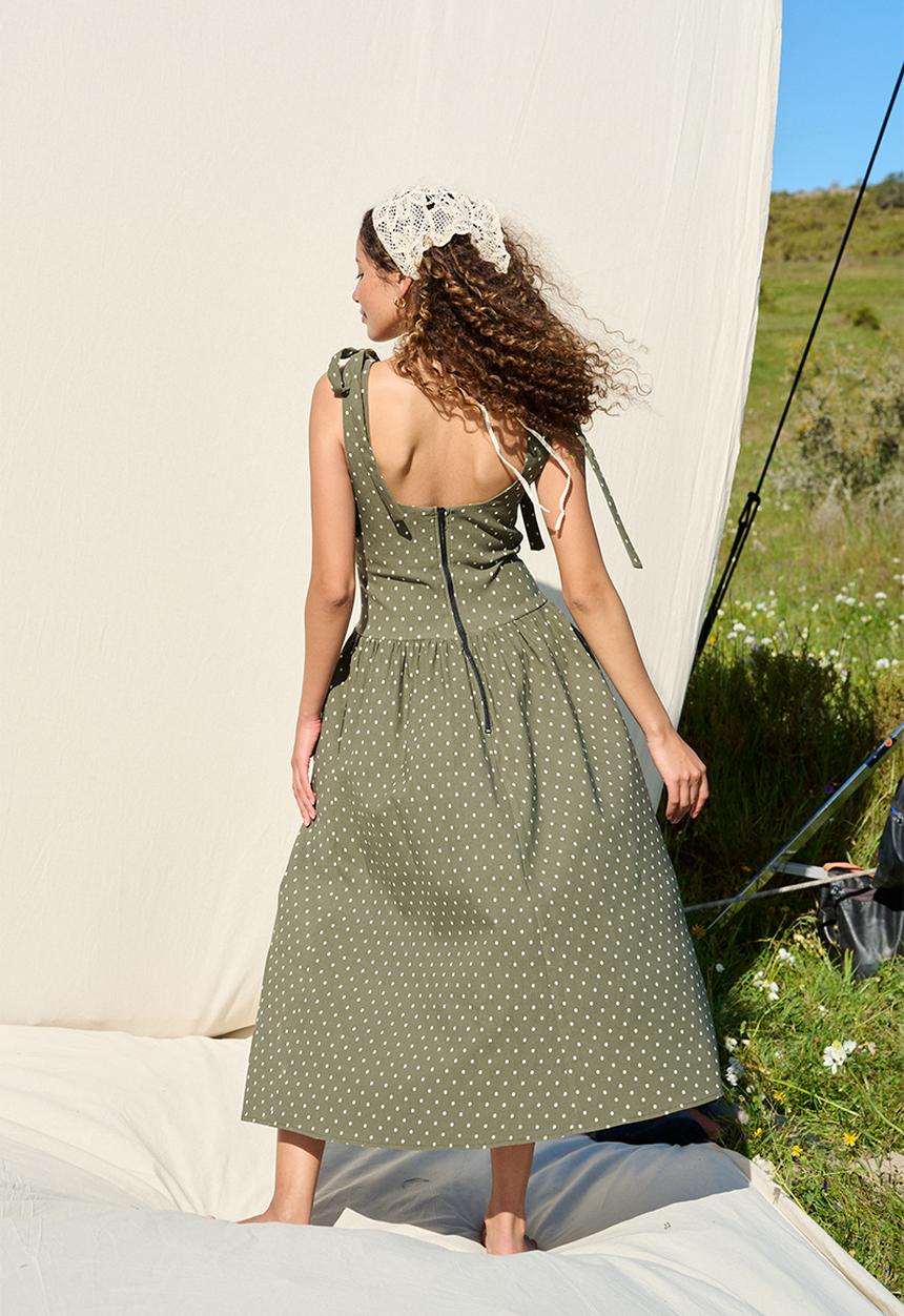Me&B - Bengaline Stretch Dress With Shoulder Tie Detail - Green Spot