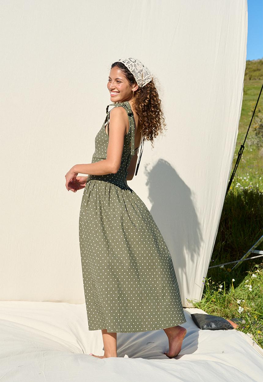 Me&B - Bengaline Stretch Dress With Shoulder Tie Detail - Green Spot