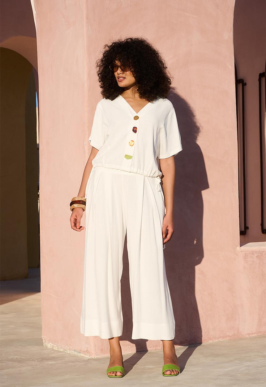 Me&B - Perspex Button Detail Dolman Sleeve Top - Milk