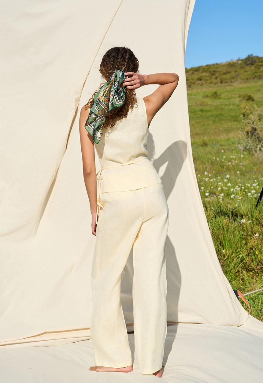 Me&B - Linen Wrap top - Angora