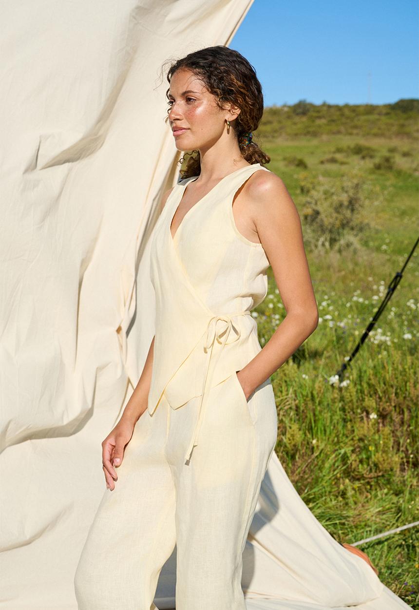 Me&B - Linen Wrap top - Angora