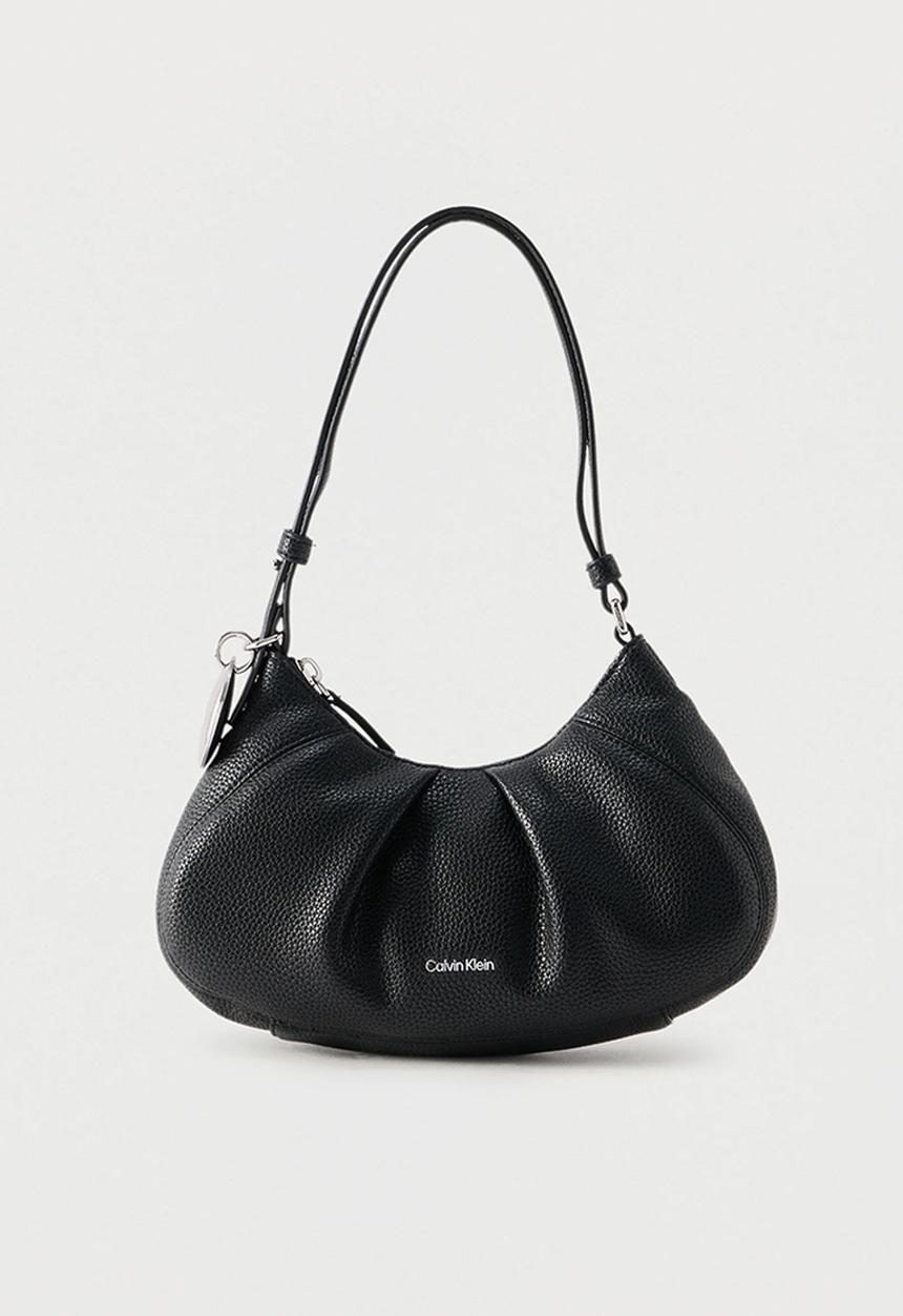 Calvin Klein - Engraved Hw Small Bag -Black
