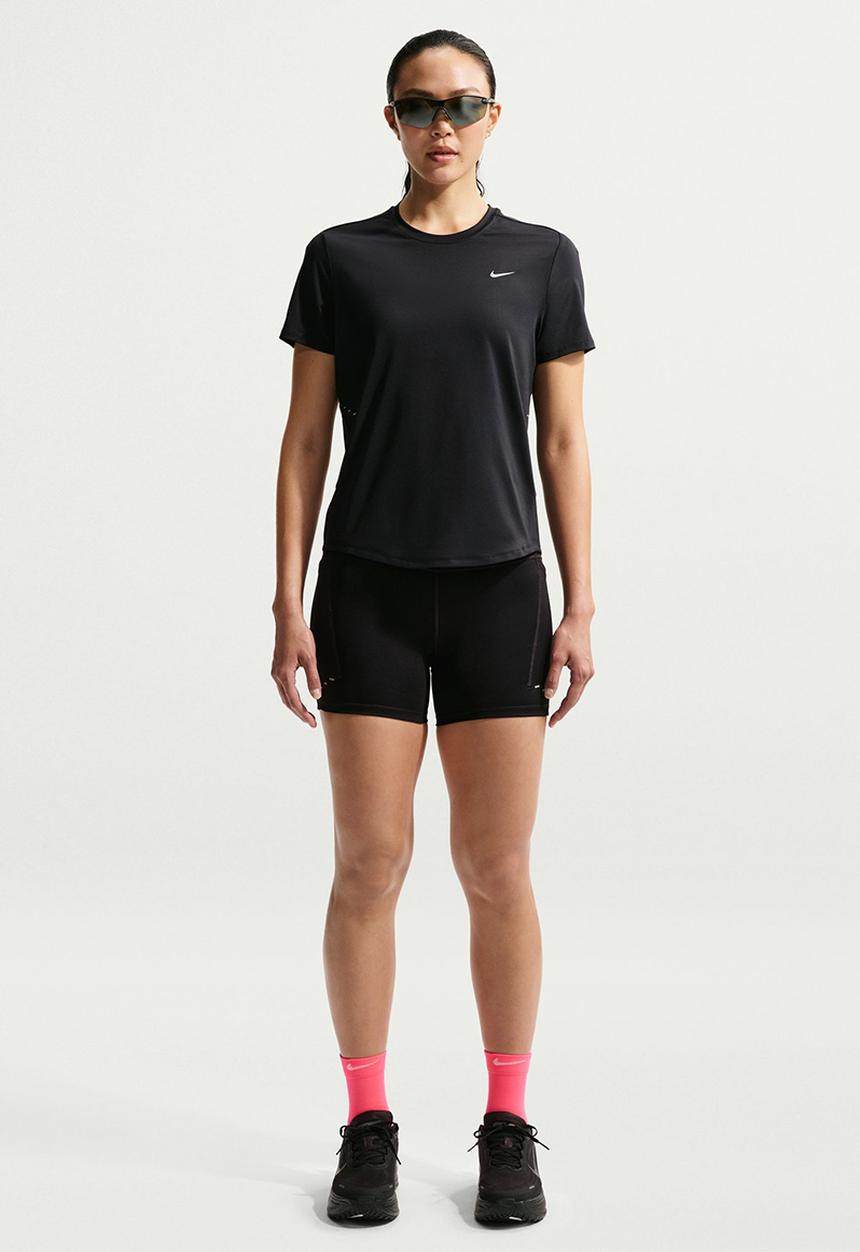 Nike - W Nk Swift Df Top Ss Stndrd - Black/Reflectivesilv