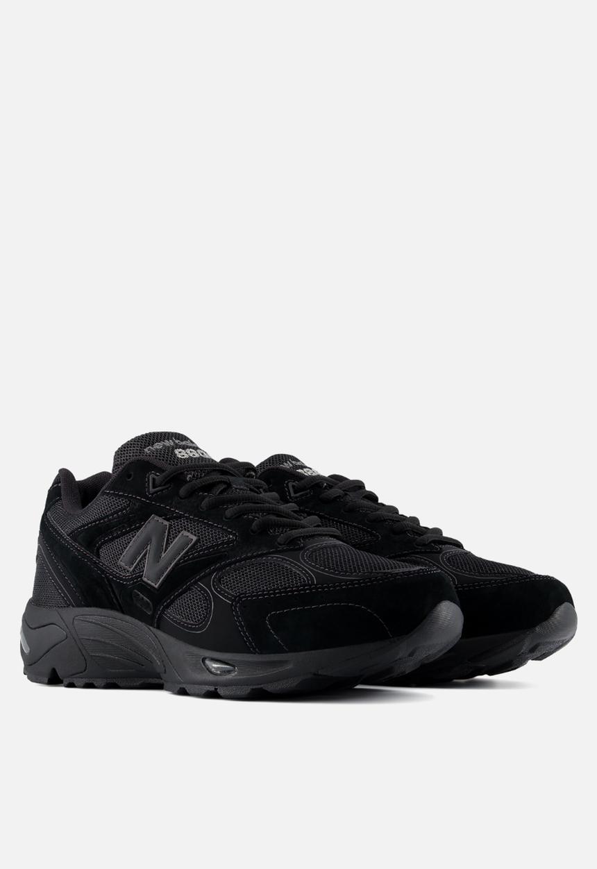New Balance  - 880R