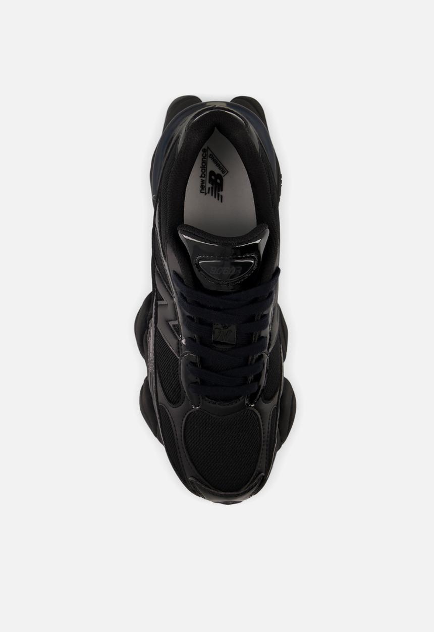 New Balance  - 9060R