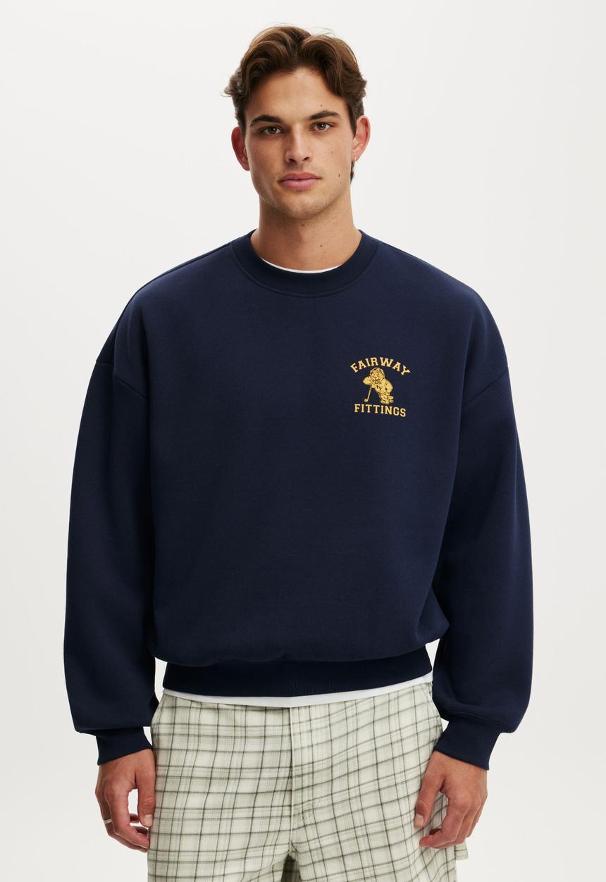 Cotton On - Relaxed Fit Graphic Crew Sweater - Vintage Navy/Fairway Fittings