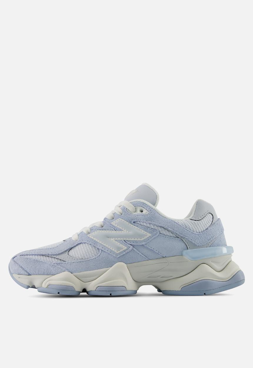 New Balance  - 9060
