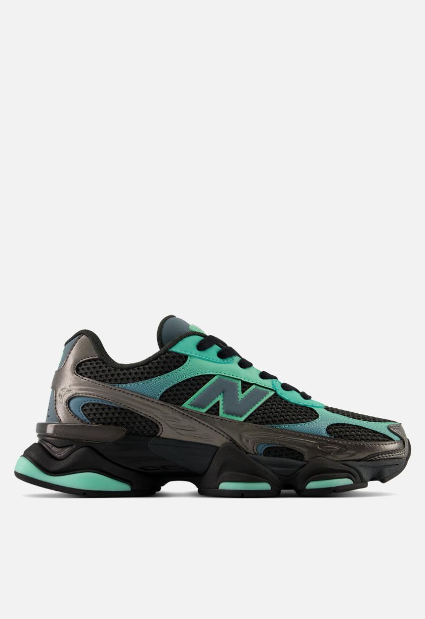 New Balance  - 9060R