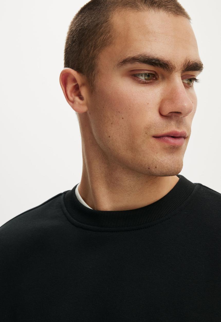 Cotton On - Relaxed Crew Sweater - Black