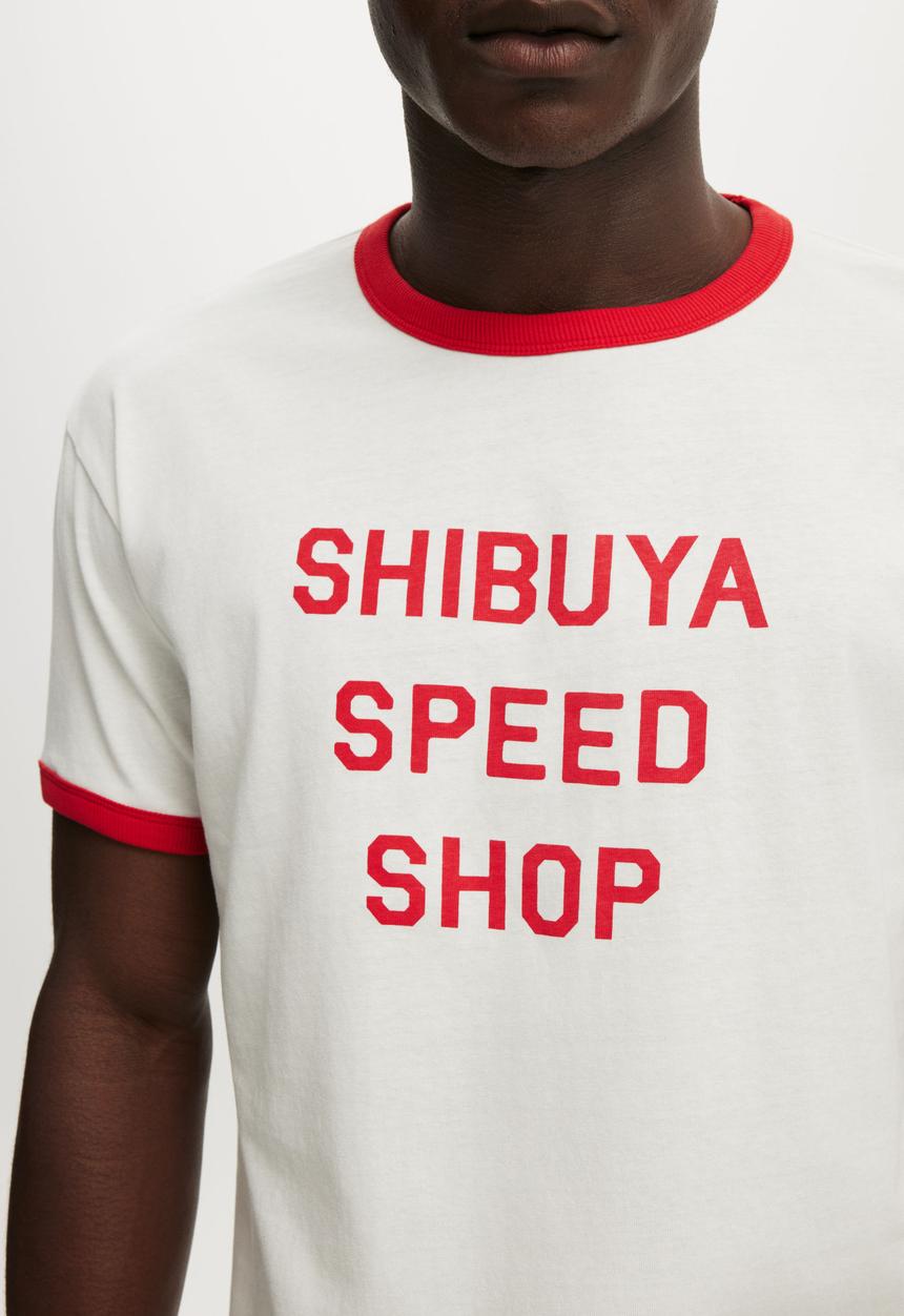 Cotton On - Fitted Graphic T-shirt - Vintage White/Shibuya
