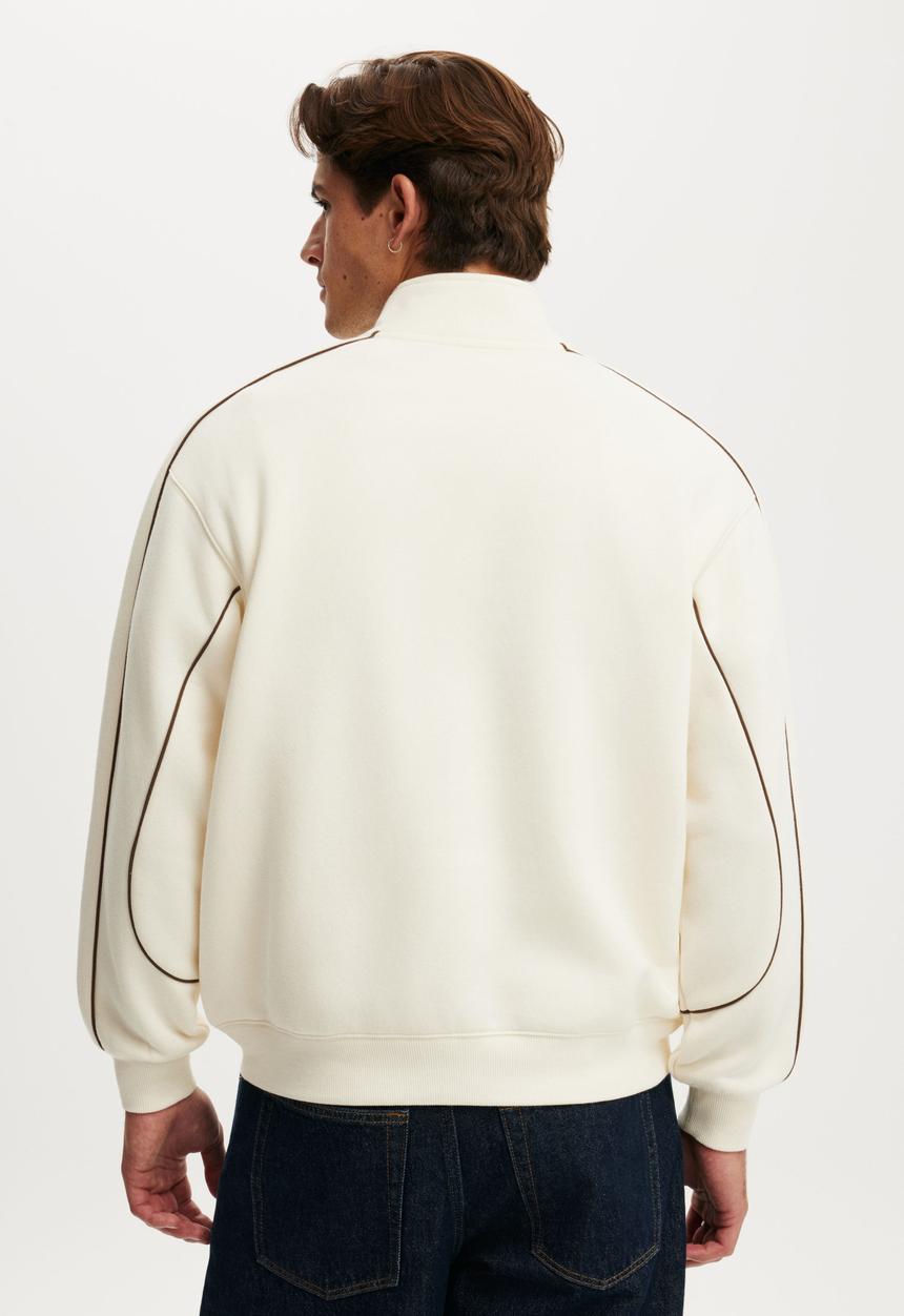 Cotton On - 1/4 Zip Graphic Fleece - Chalk White/Fairway Fittings