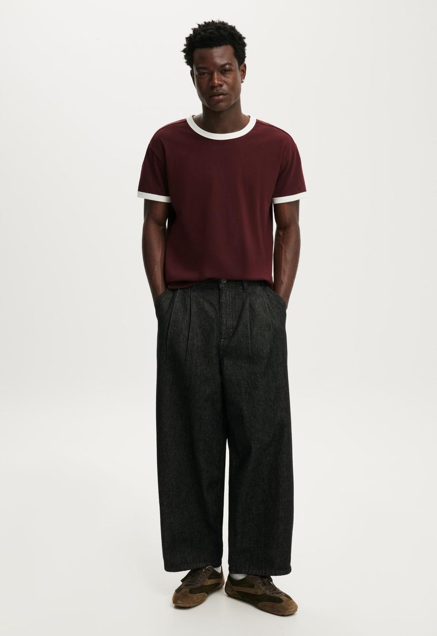 Cotton On - Baggy Balloon Jean - Pleat Shutter Black