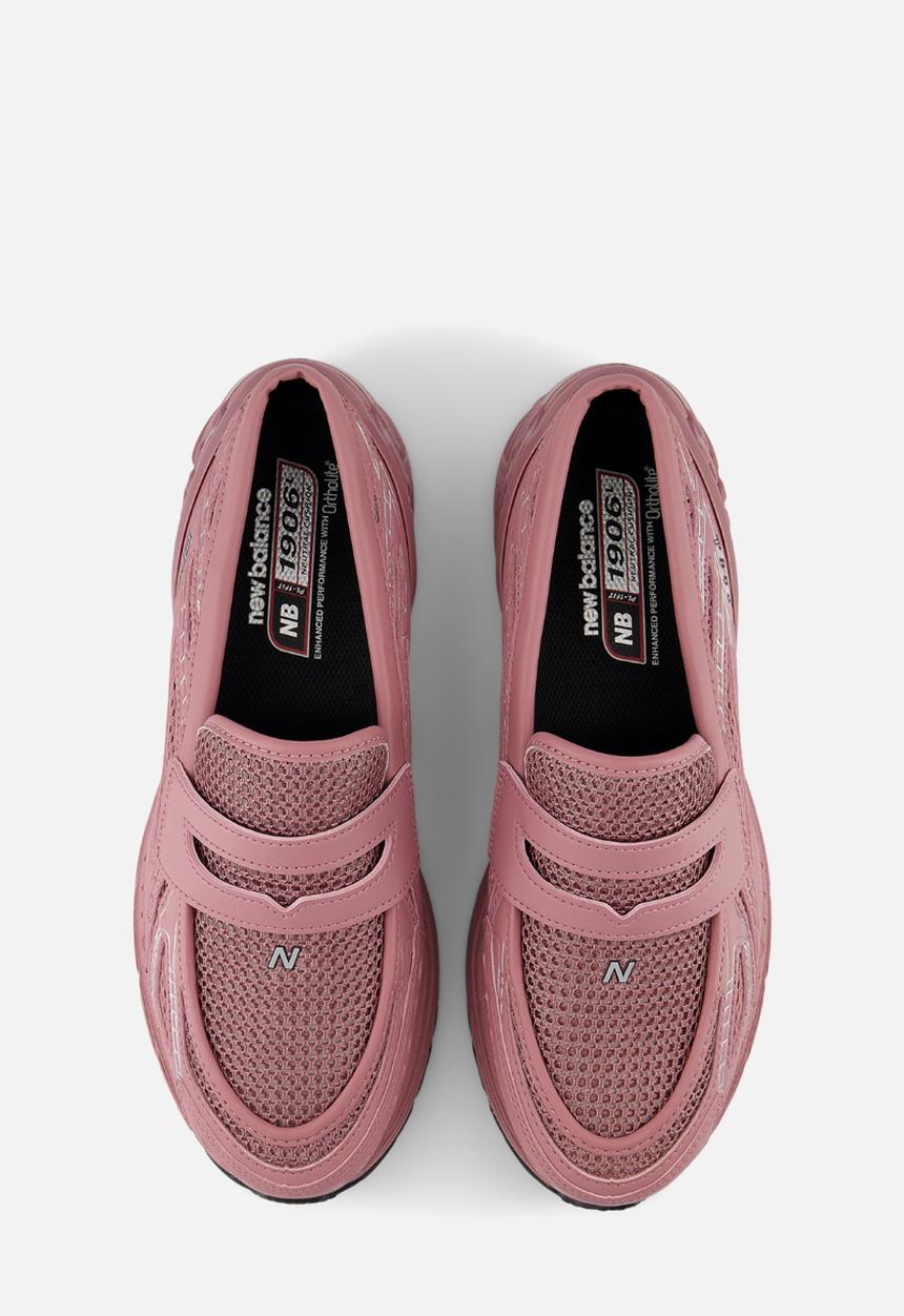 New Balance  - 1906L