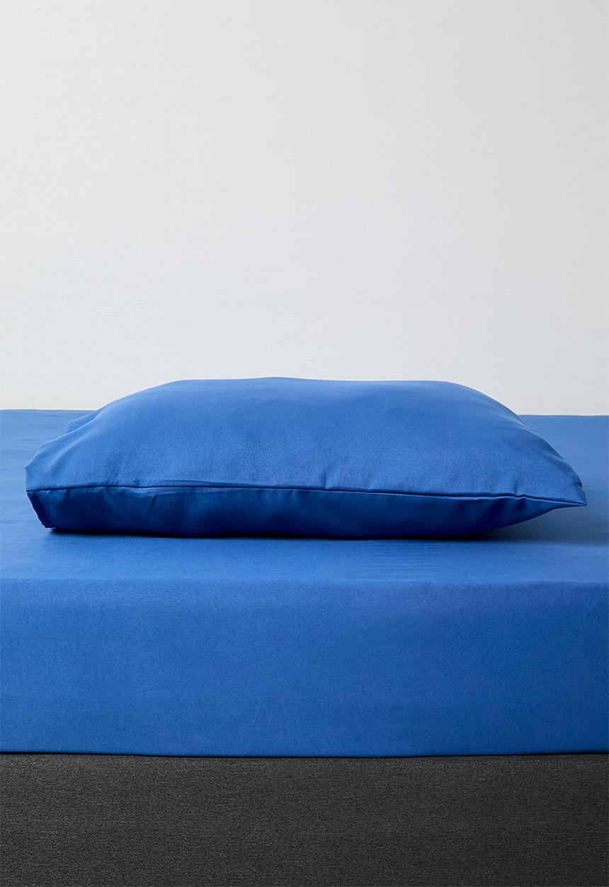 Sixth Floor - Super Soft 90gsm Microfiber Vivid Navy Standard Pillowcase 1