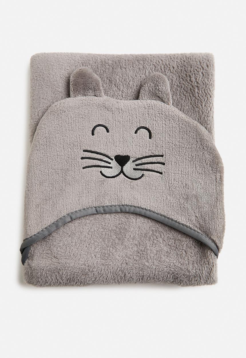 H&S - Fleece Cape Cat