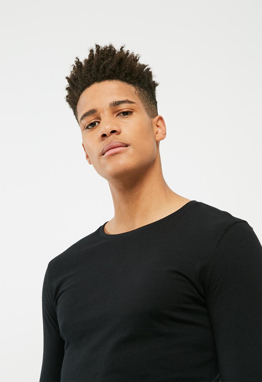 basicthread - Basic tail crew neck tee