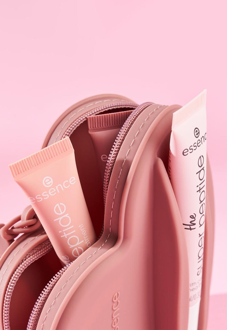 essence - The super peptide glossy lip treatment + pouch set 01