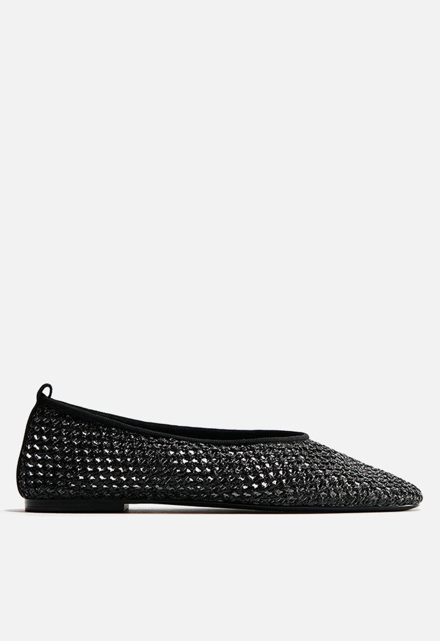 H&M - women-shoes-pumps-flats
