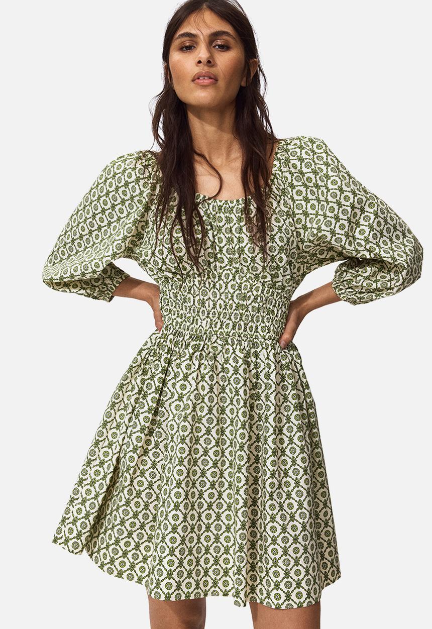 H&M - Flared-skirt cotton dress - green/patterned