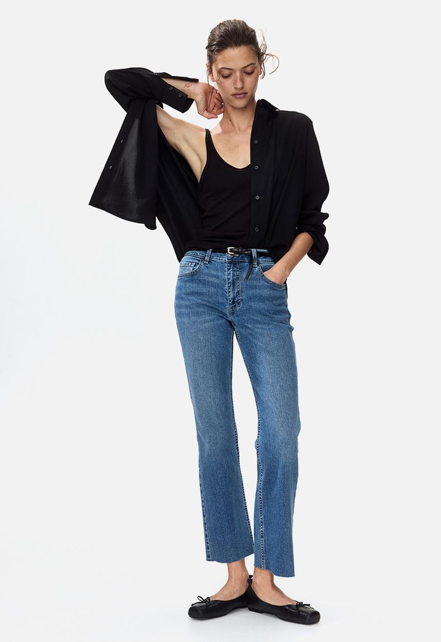 H&M - Flared regular waist ankle jeans - light denim blue