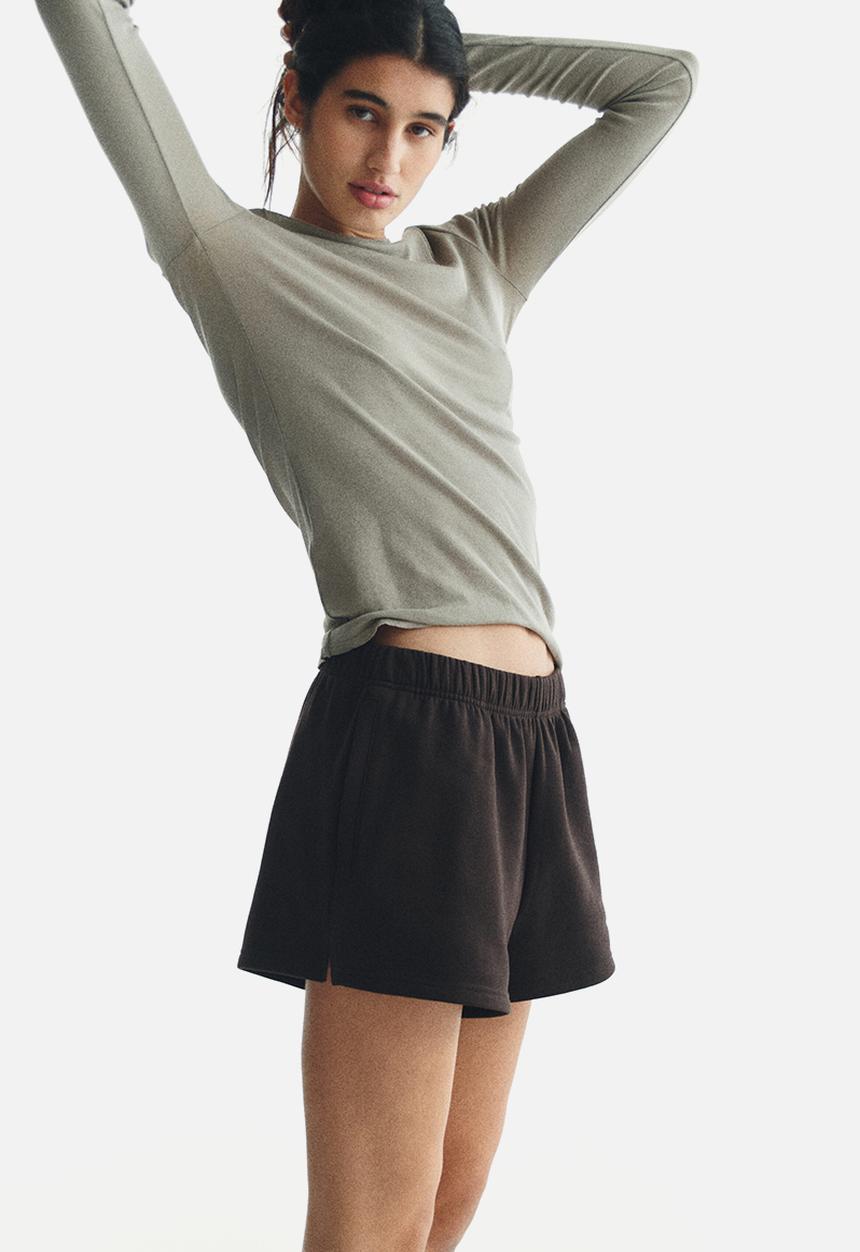 H&M - Sweatshorts - dark brown