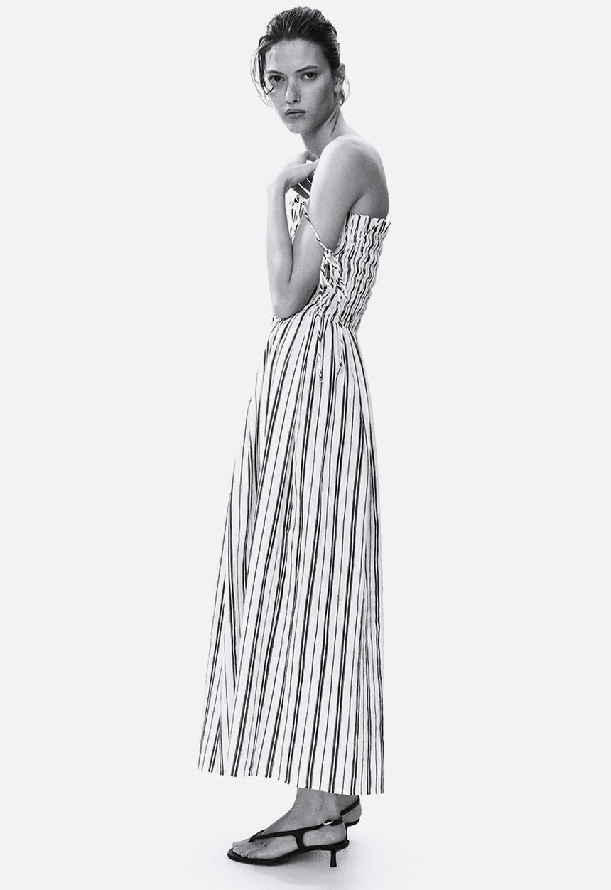 H&M - Smocked-bodice tie-strap dress - white/striped