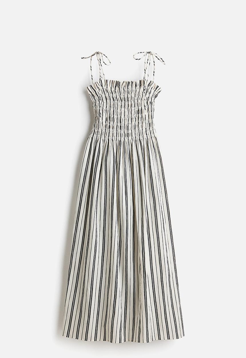 H&M - Smocked-bodice tie-strap dress - white/striped