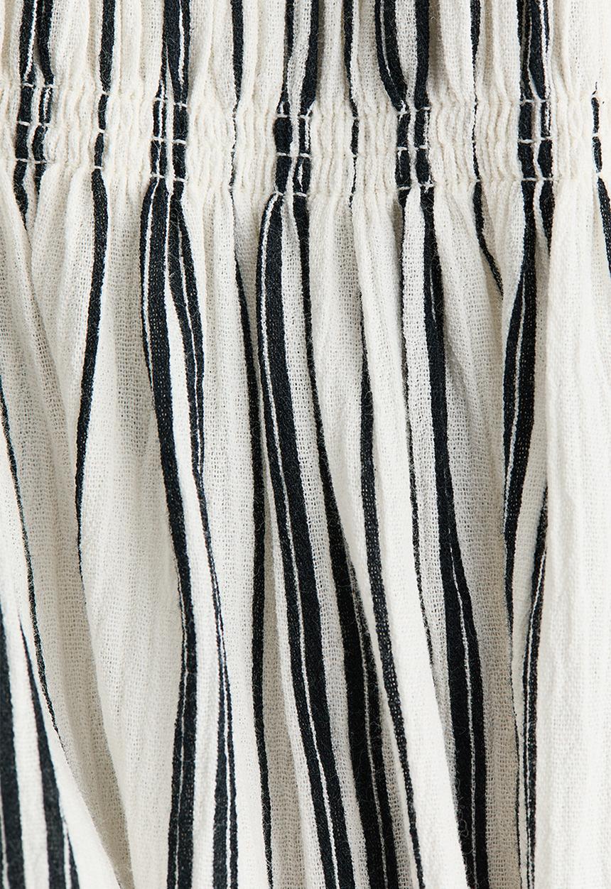 H&M - Smocked-bodice tie-strap dress - white/striped