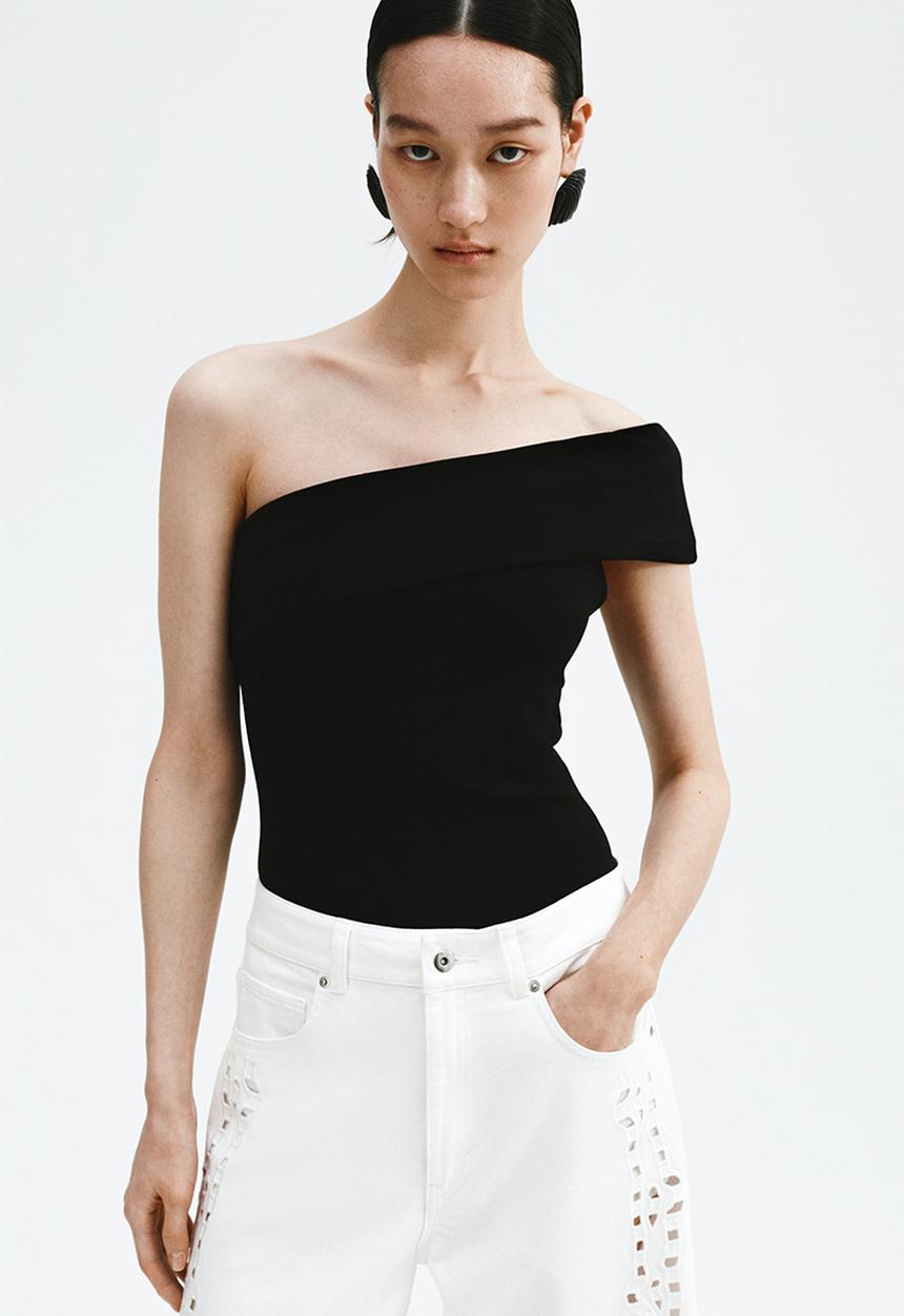H&M - Off-the-shoulder thong body - black