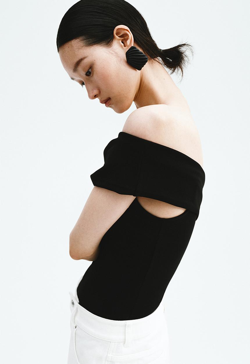 H&M - Off-the-shoulder thong body - black