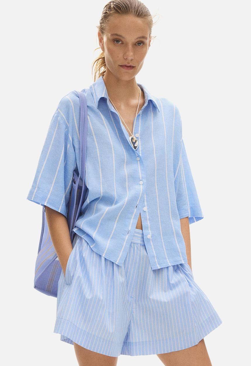 H&M - Tailored cotton shorts - light blue/striped