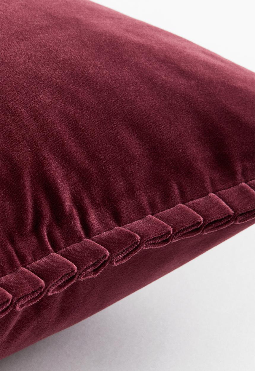 H&M - Pleated velvet cushion cover - dark red