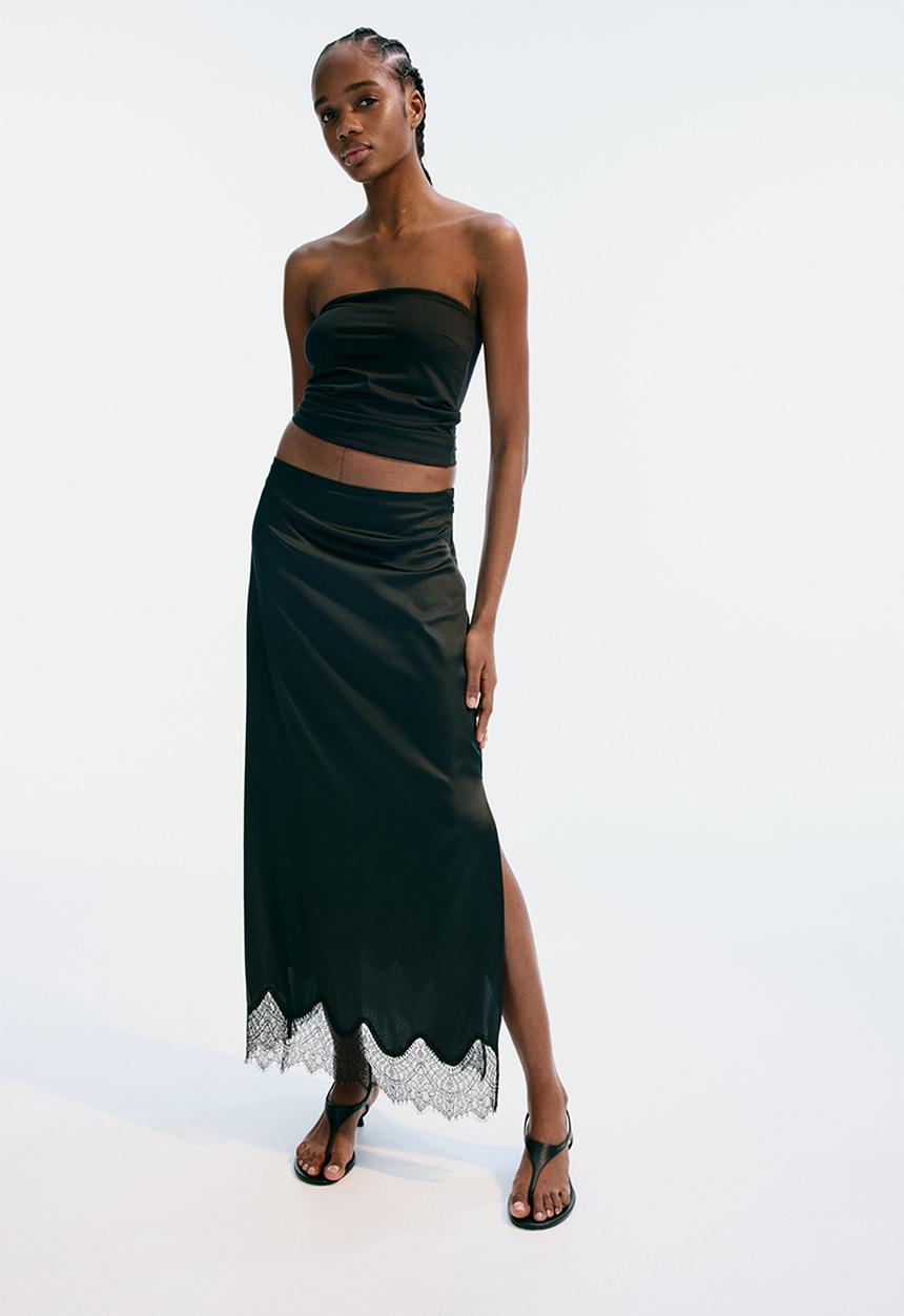 H&M - Lace-trimmed satin skirt - black