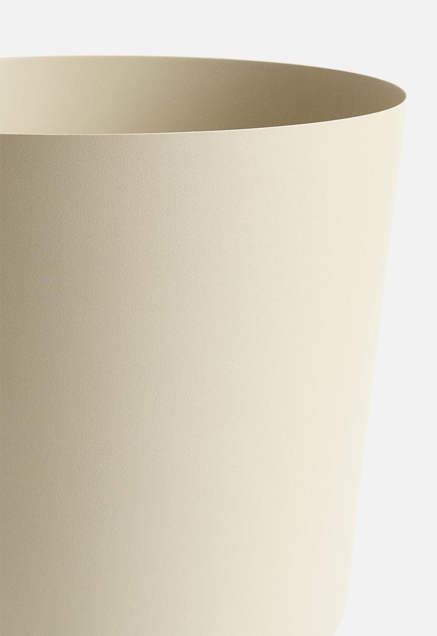 H&M - Large metal plant pot - light beige