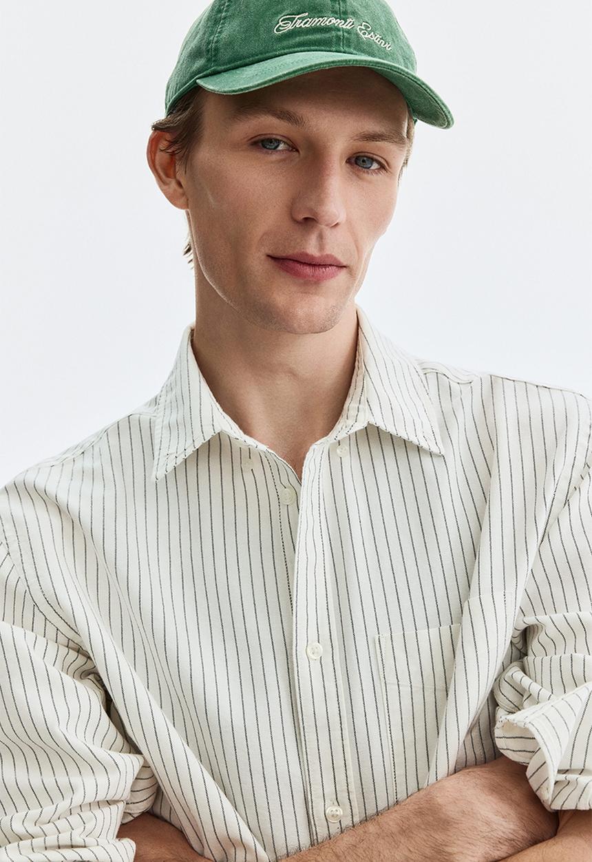 H&M - Regular fit oxford shirt - white/striped