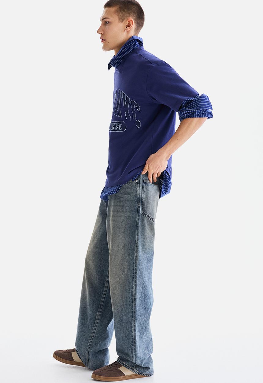 H&M - Loose fit printed t-shirt - dark blue/soho nyc