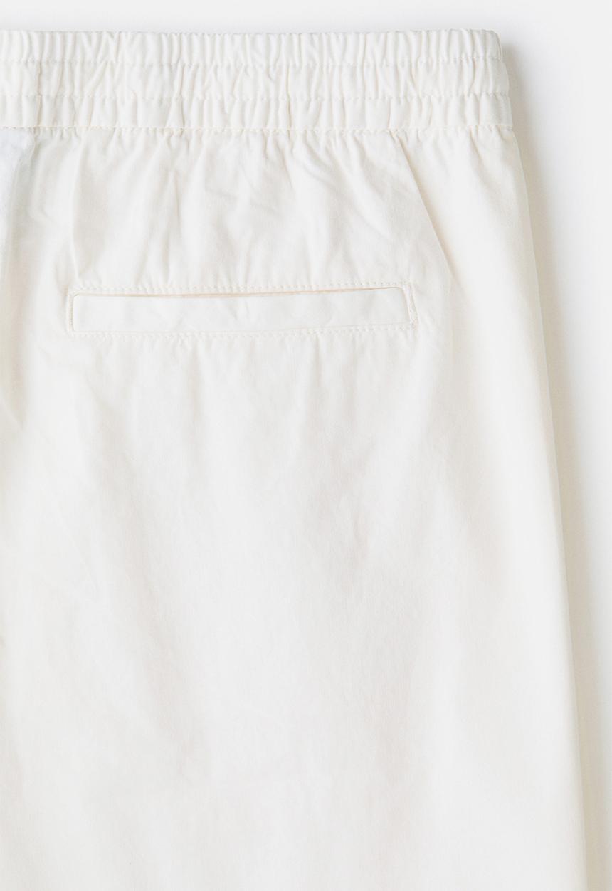 H&M - Relaxed fit cotton shorts - white