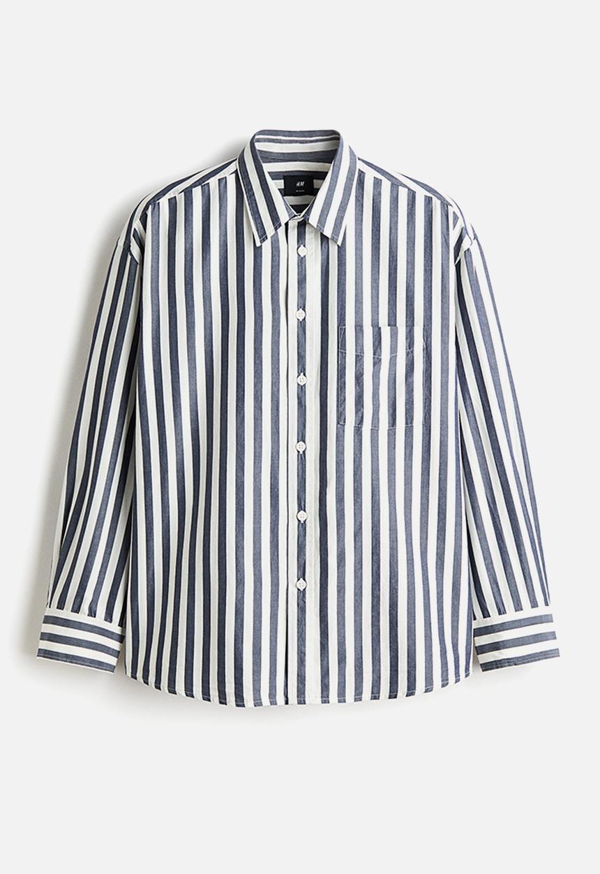 H&M - Relaxed fit poplin shirt - dark blue/striped
