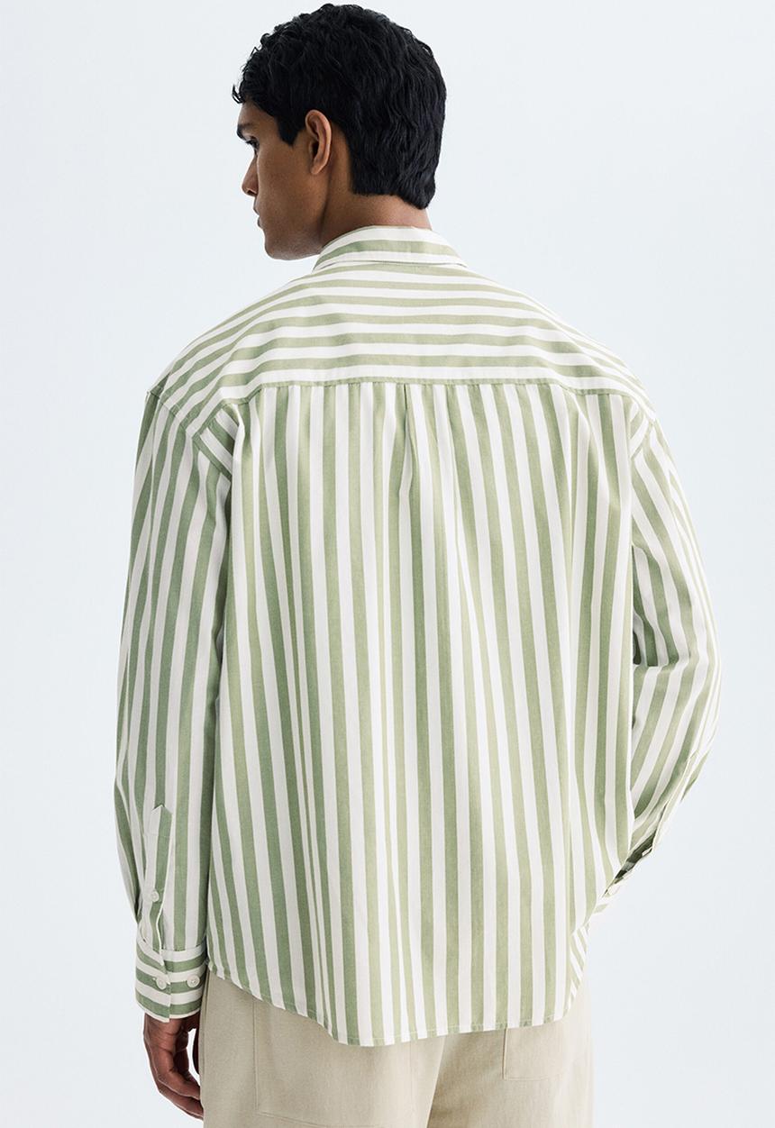 H&M - Relaxed fit poplin shirt - dusty green/striped