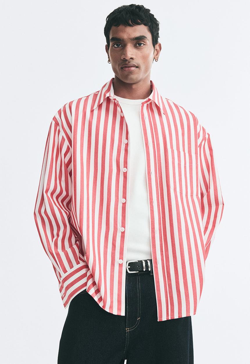 H&M - Relaxed fit poplin shirt - red/striped